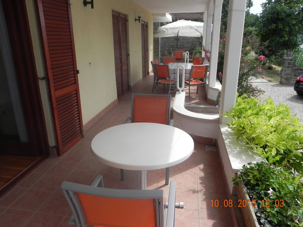 בפורטורוז Rooms And Apartments Roza מראה חיצוני תמונה